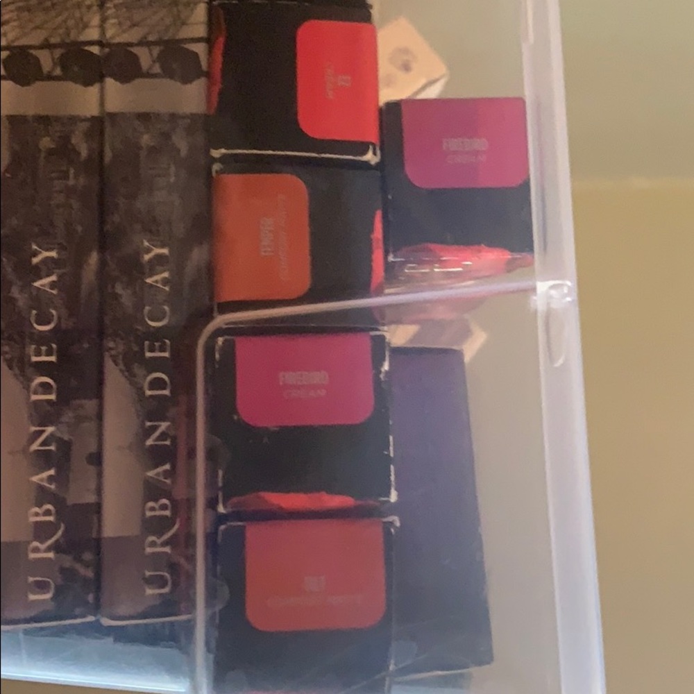 Urban Decay Surprise bags - Picture 7 of 8